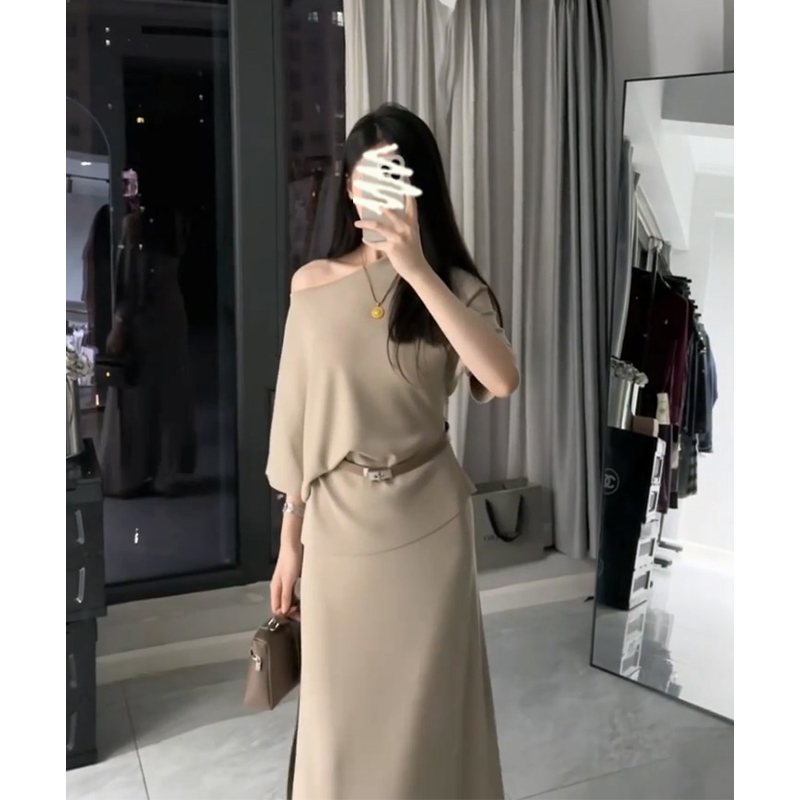 2025夏季新款法式高级感修身百搭露肩上衣气质高腰显瘦包臀半身裙