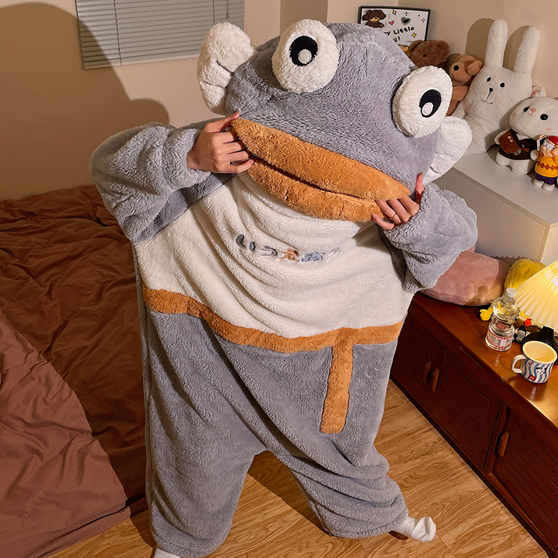 小丑鱼青年刺绣长款女士长毛绒冬季冬款长裙睡裙长袖大码女