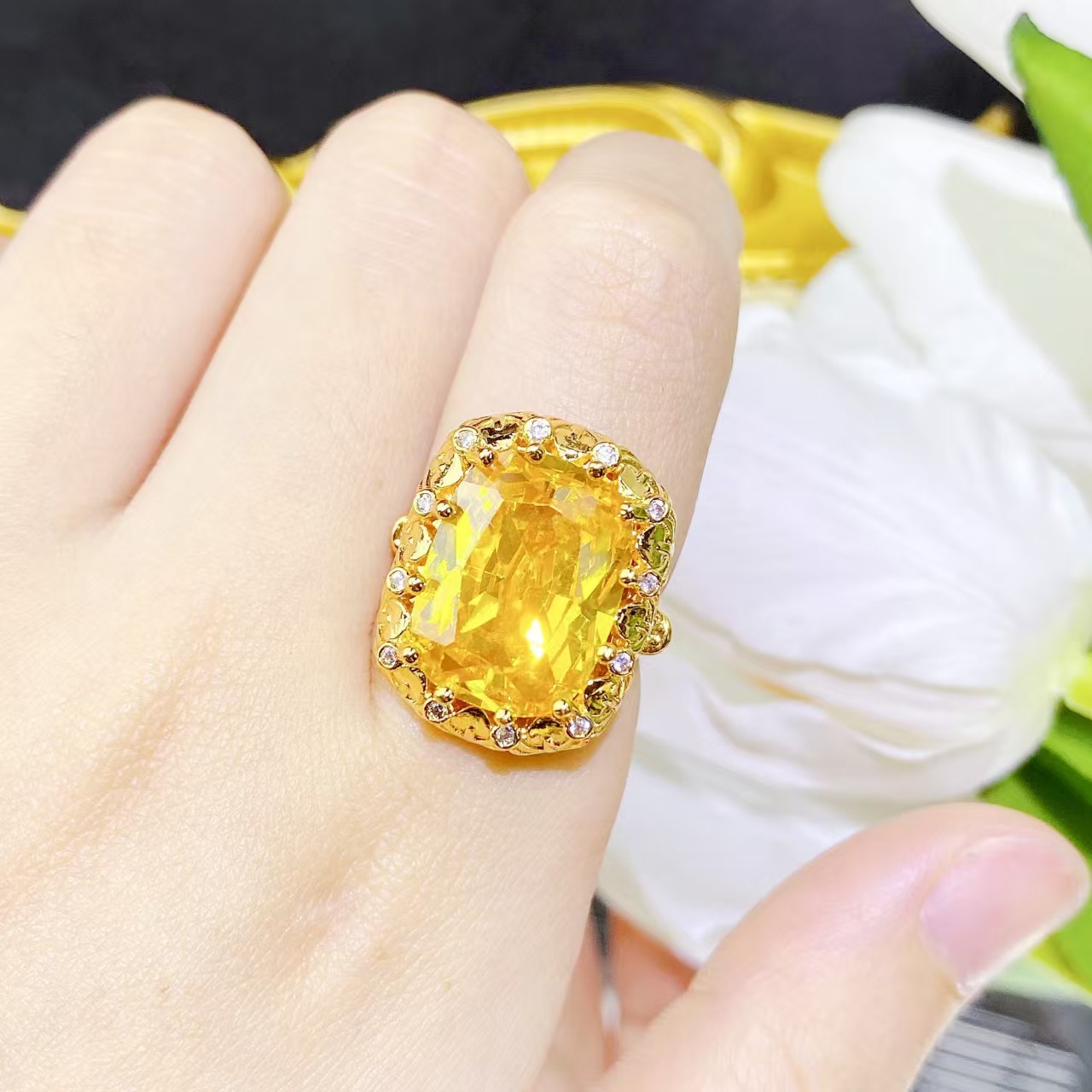 铜合金合成锆石戒指 铜合金合成立方氧化锆黄色戒指轻奢7161-3