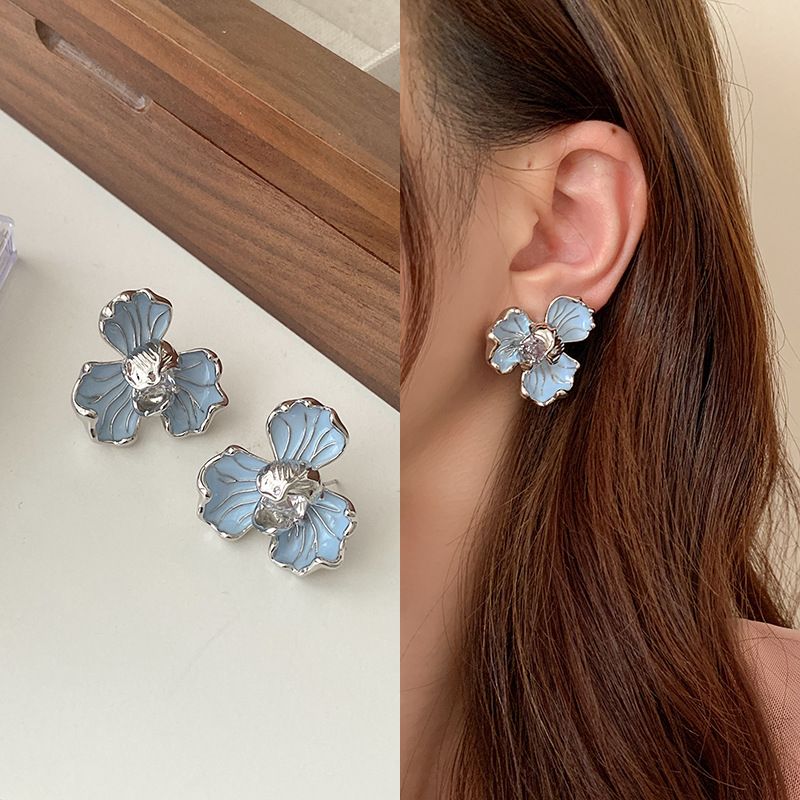 合金耳饰 法式轻奢蓝色鸢尾花朵耳钉新款气质耳环春夏上新耳饰女
