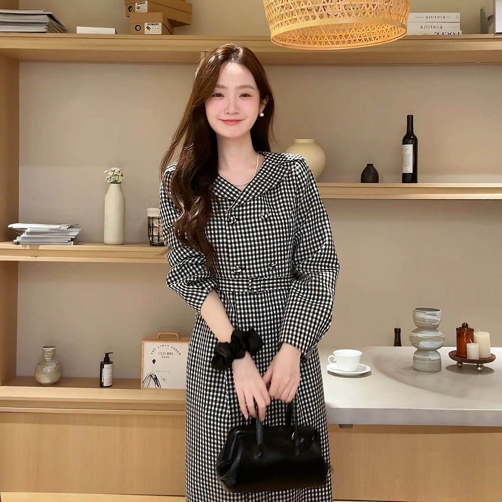 3姐【韩系复古格纹气质大翻领收腰连衣裙】  S31234C1