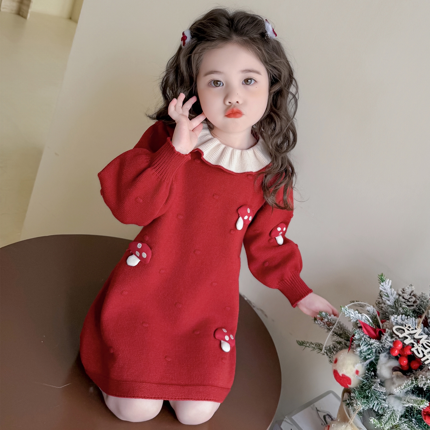 女童红色针织毛衣裙公主风长袖A字裙女宝宝秋冬季周岁生日连衣裙