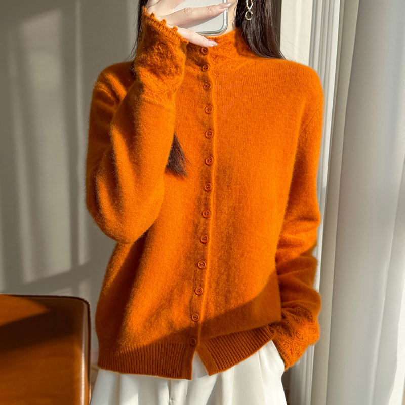 【设计师款】100纯羊毛衫精致翻领高领单排扣厚款百搭时尚针织衫女