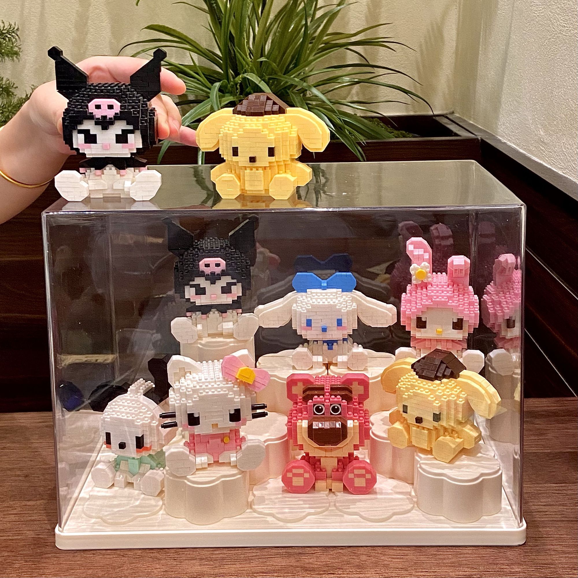 网红玩具朋友见面会发光的治愈系萌趣可爱三丽鸥微小颗粒装饰玩具