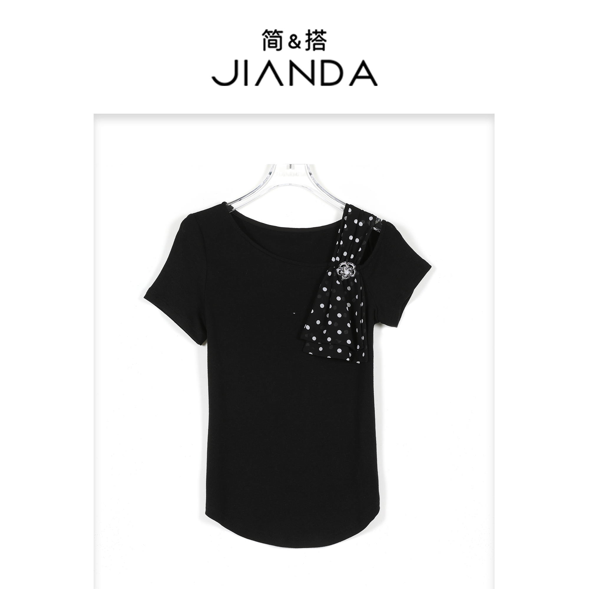 简&搭【千屿Sheila】波点山茶花T恤252-TX/0411-1102000