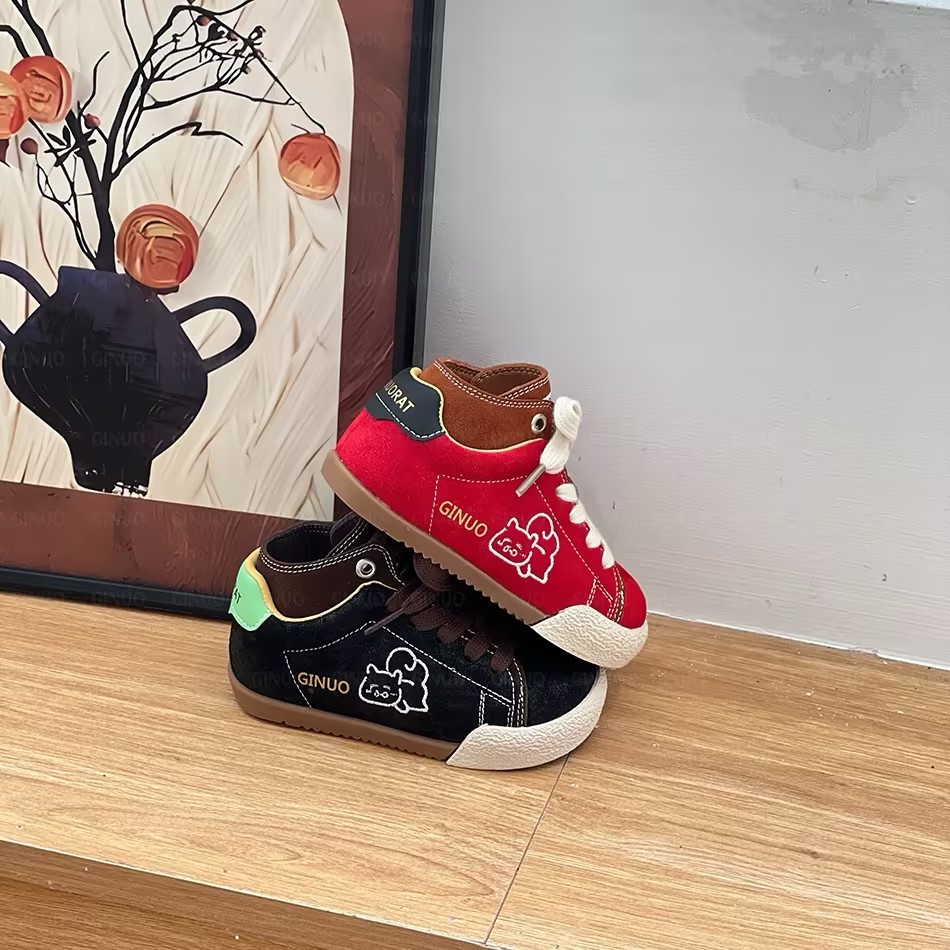 Gina秋季单鞋运动儿童男女童时尚秋季透气软底防滑小童1005
