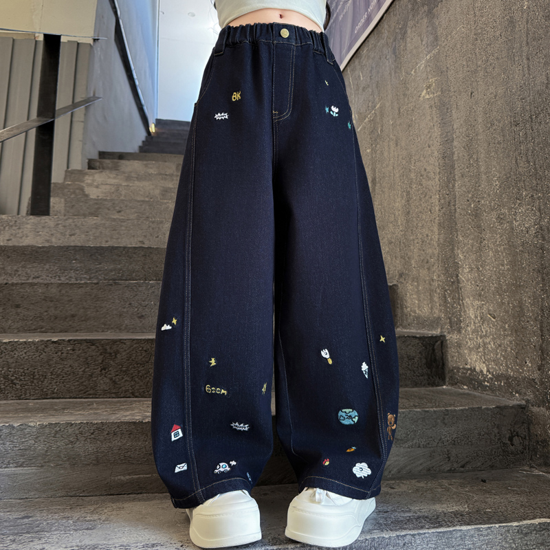 女童裤子秋冬加绒卡通刺绣牛仔裤儿童阔腿弯刀裤2025新款童装6-12
