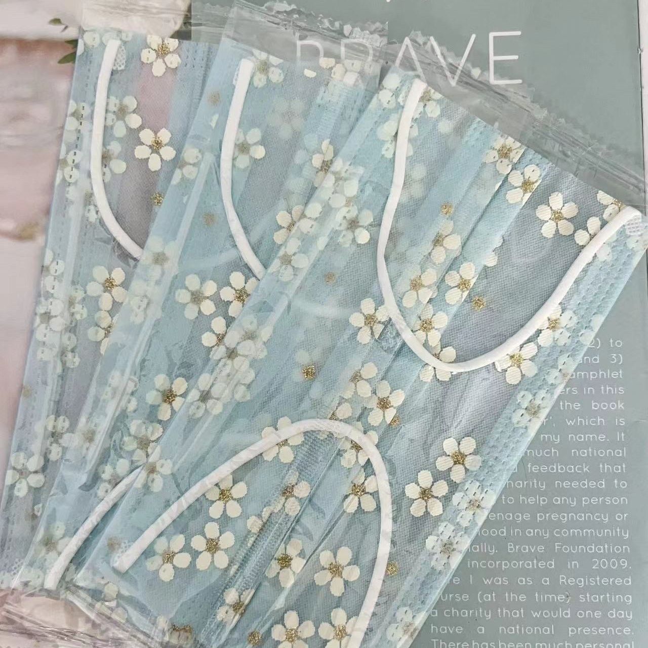 网红夏季蓝色蕾丝樱花口罩一次性口罩一层网纱+1层布超轻薄透气款