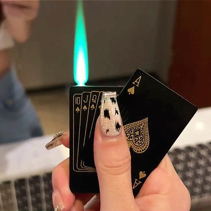 (坤三）网红创意个性新奇特侧滑扑克打火机充气防风打火机
