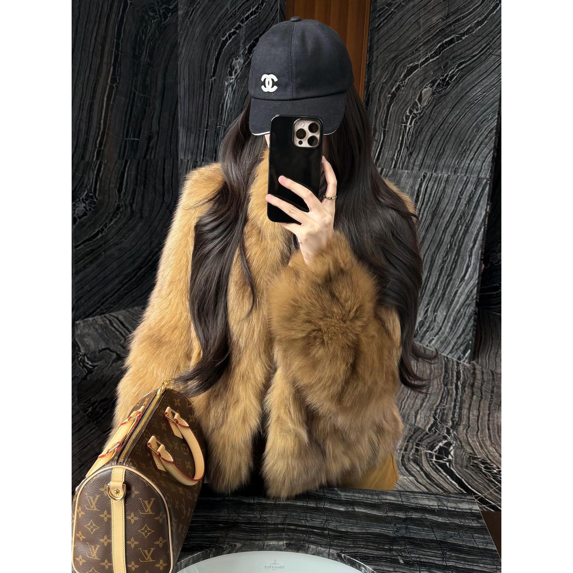 人造皮草 高级感仿狐狸毛皮草外套女短款冬季新款时尚洋气皮毛一