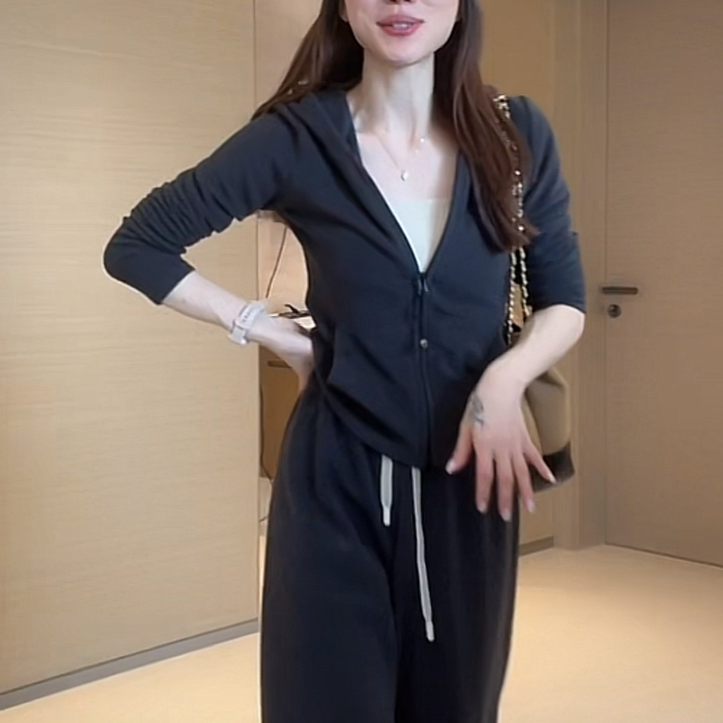 加厚德绒锁温热循环连帽外套女2025新款秋冬休闲气质百搭运动上衣