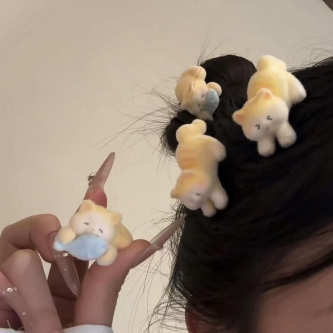 可爱小猫2025新款夏季chiikawa发夹植绒少女侧边刘海鸭嘴卡通发饰