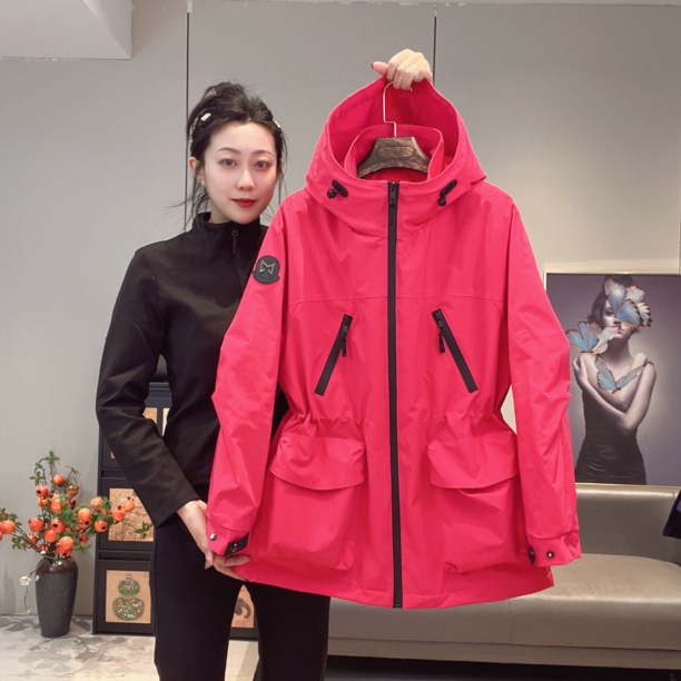 《卉好》秋冬新款二棉百搭四个大兜收腰显瘦冲锋衣休闲连帽袖标2536