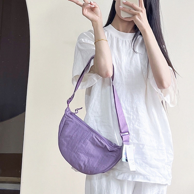 单根防水系带纯色小众可调节日系ins斜挎包饺子包百搭单肩简约