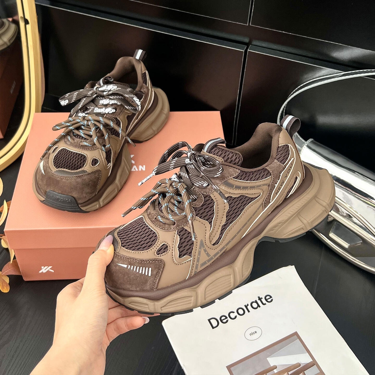 老爹鞋女秋季新款2025爆款小怪兽复古厚底运动鞋真皮透气休闲跑鞋