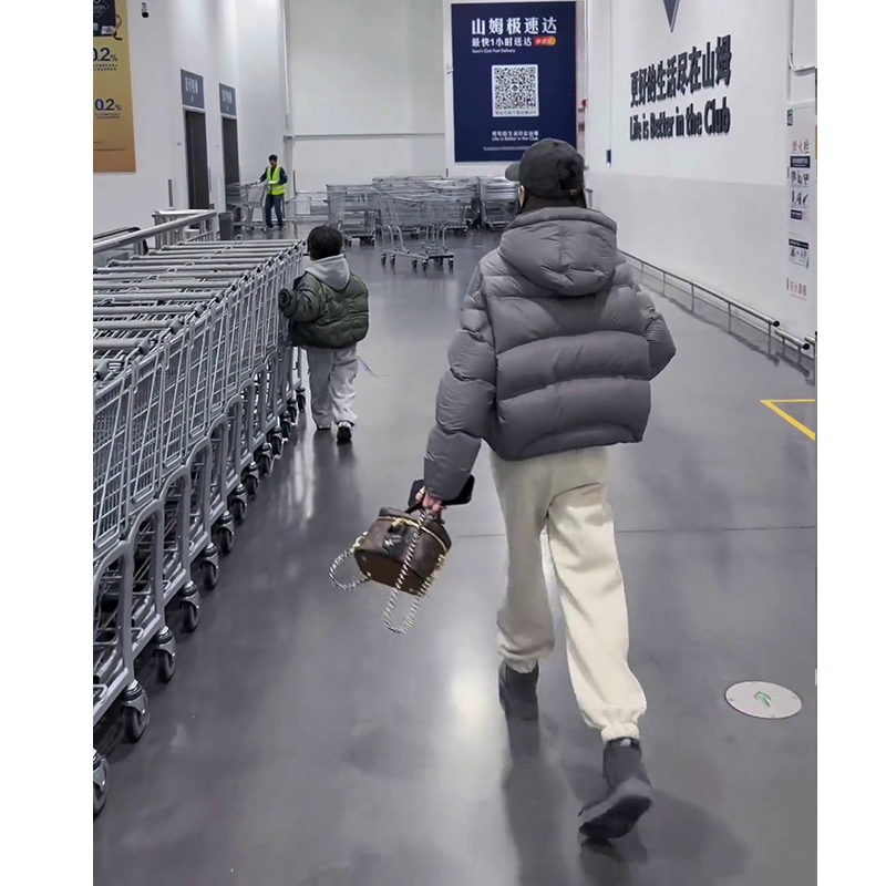 灰色龟背羽绒服女2025冬季新款小个子短款加厚泡芙90白鸭绒面包服