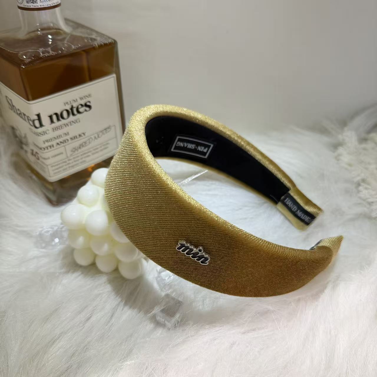 森系秋冬新款经典纯色牛奶丝绒头箍日常外戴高颅顶显脸发箍