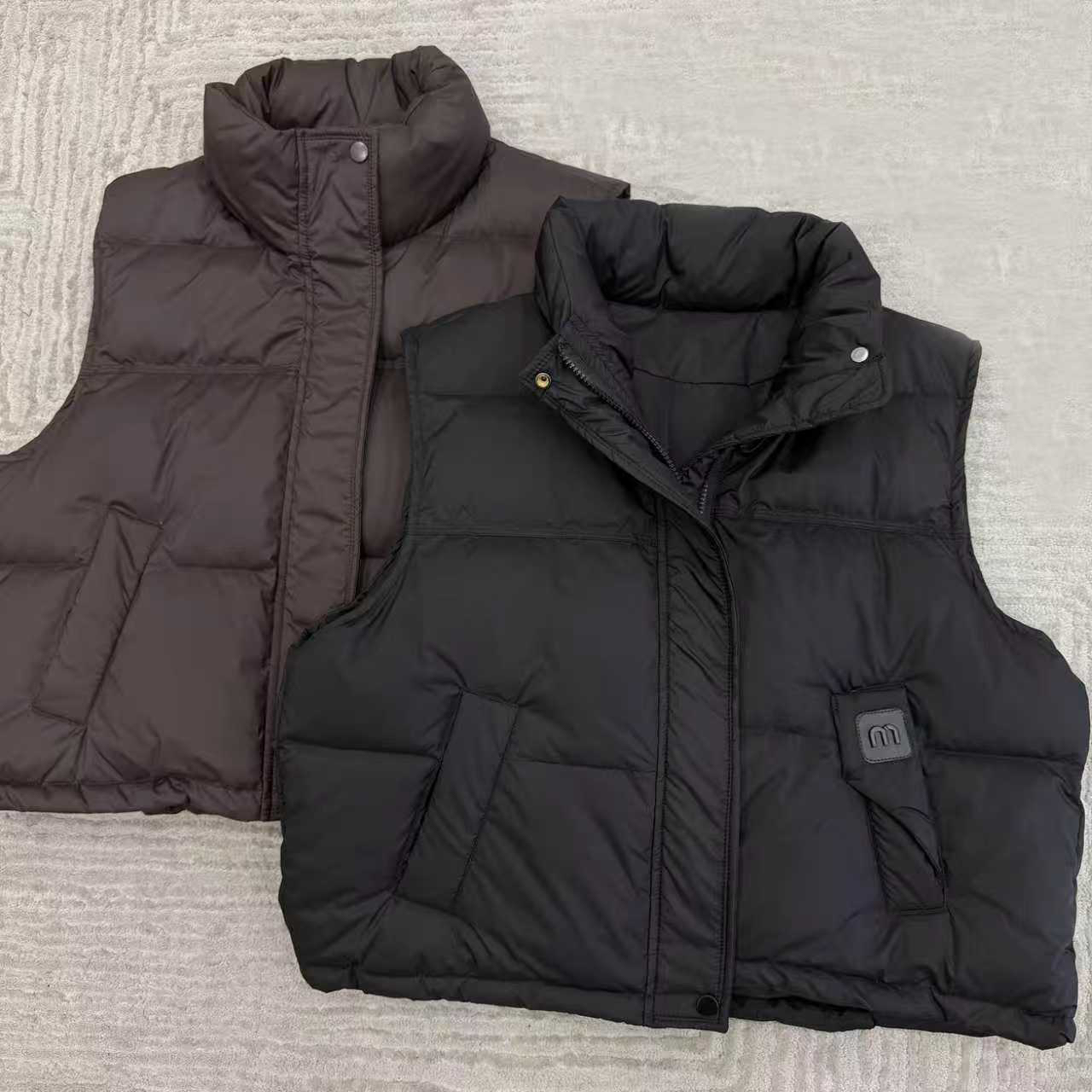 2025冬季流行保暖时尚洋气羽绒外套简约百配百搭气质休闲无袖马甲