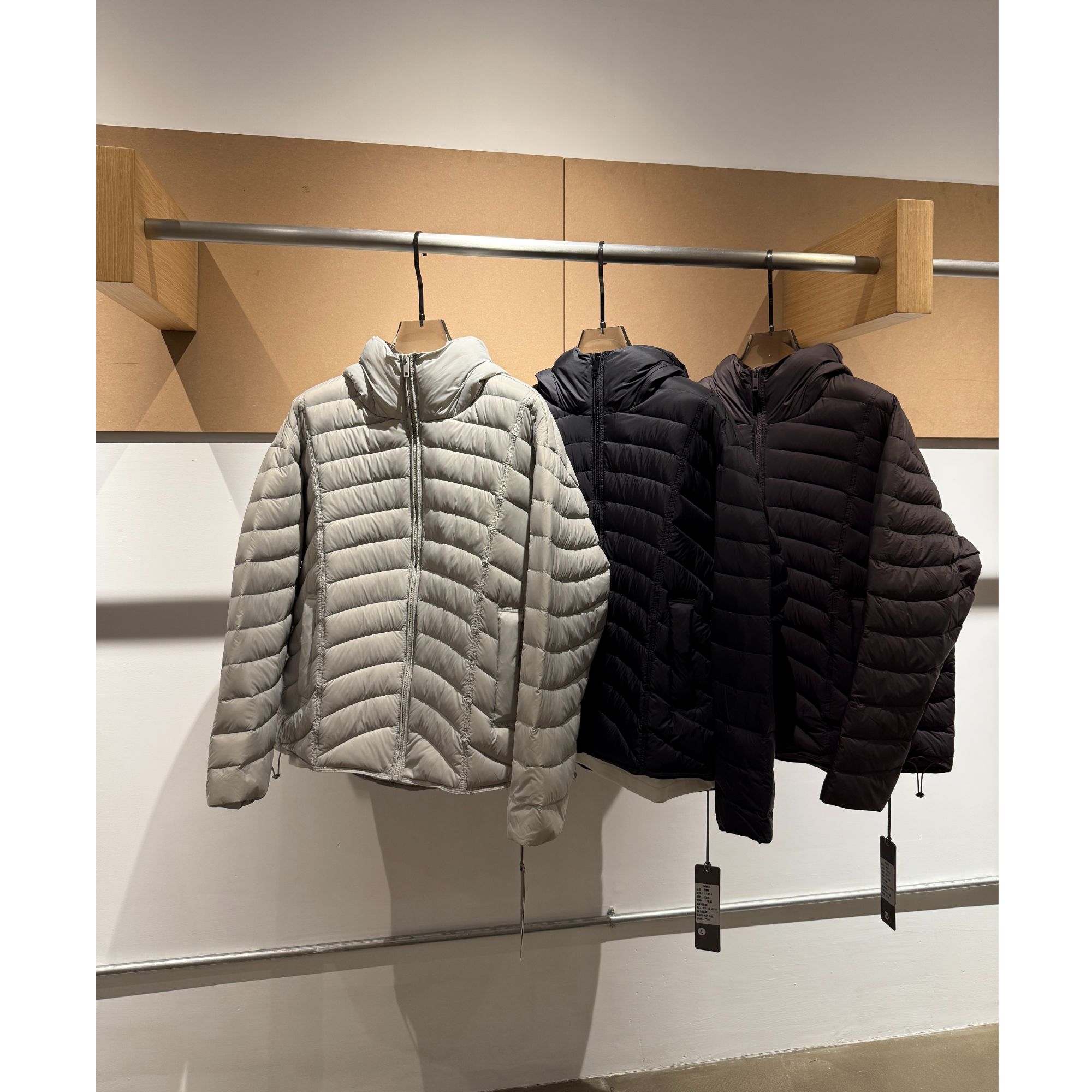 【入冬小火炉】90白鸭绒锁温立体廓形百搭纯色连帽保暖排骨羽绒服