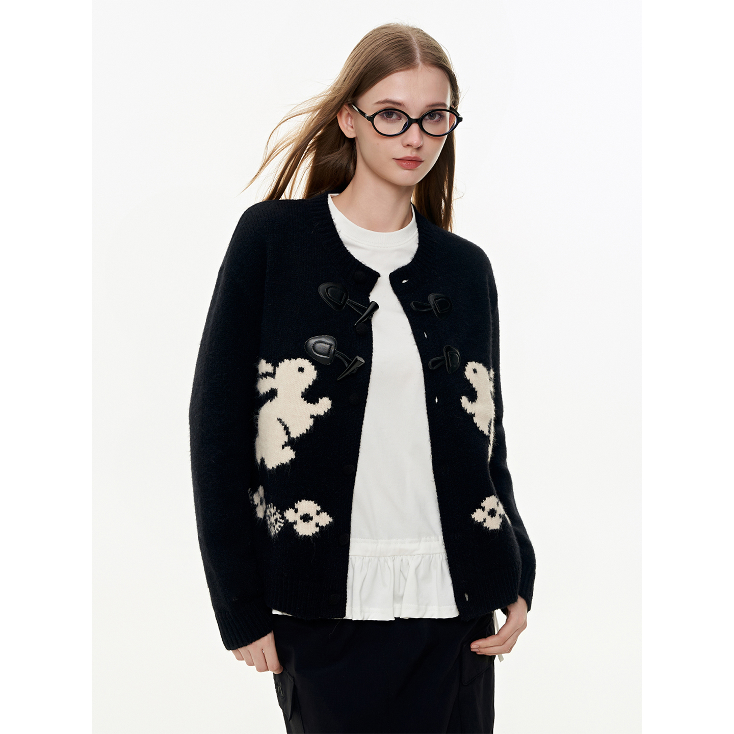 复古兔子绣花牛角扣针织开衫女秋冬高级感毛衣显瘦百搭上衣外套厚