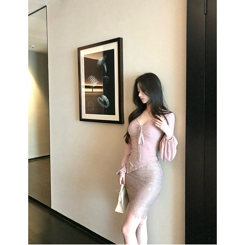 【棠脂粉玉】女人味休闲百搭洋气绑带褶皱长袖上衣蕾丝半身裙套装