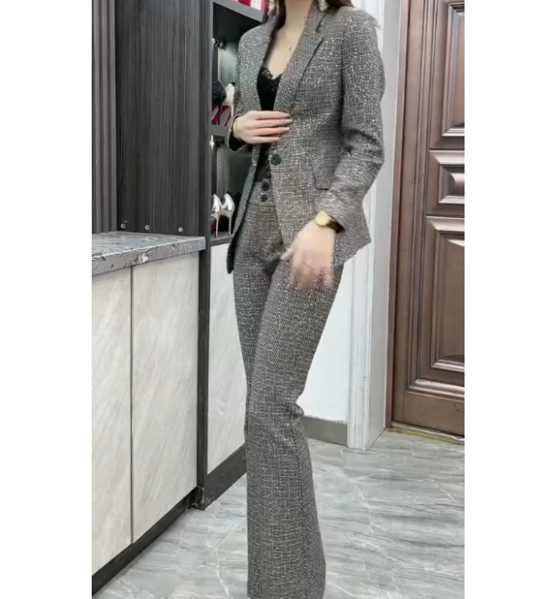 时尚潮流百搭精品女装dgd6287