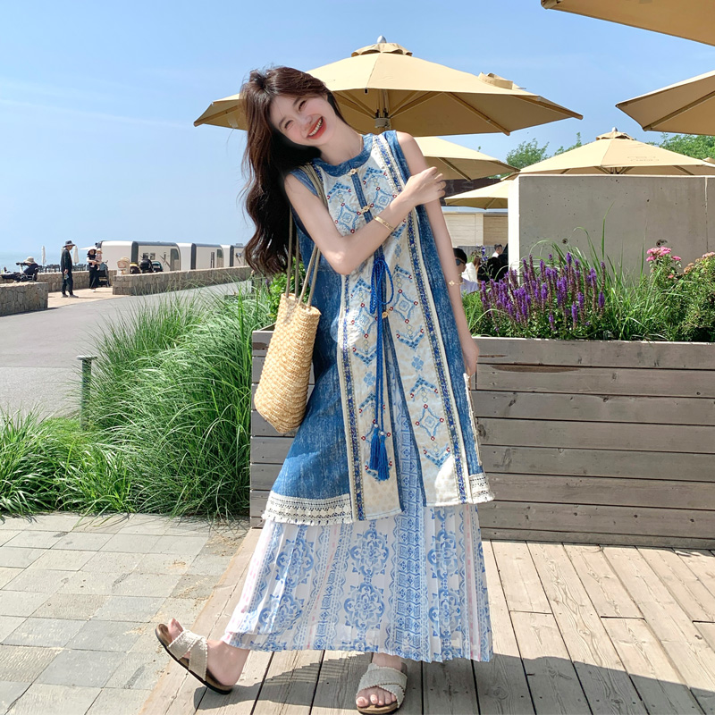 新中式牛仔拼接刺绣马甲半身裙2025夏季新款复古度假风氛围感套装