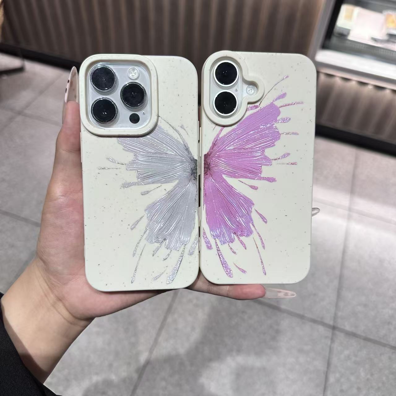 情侣蝴蝶小麦壳适用于苹果17/16/15/14/13promax手机壳12/11软x