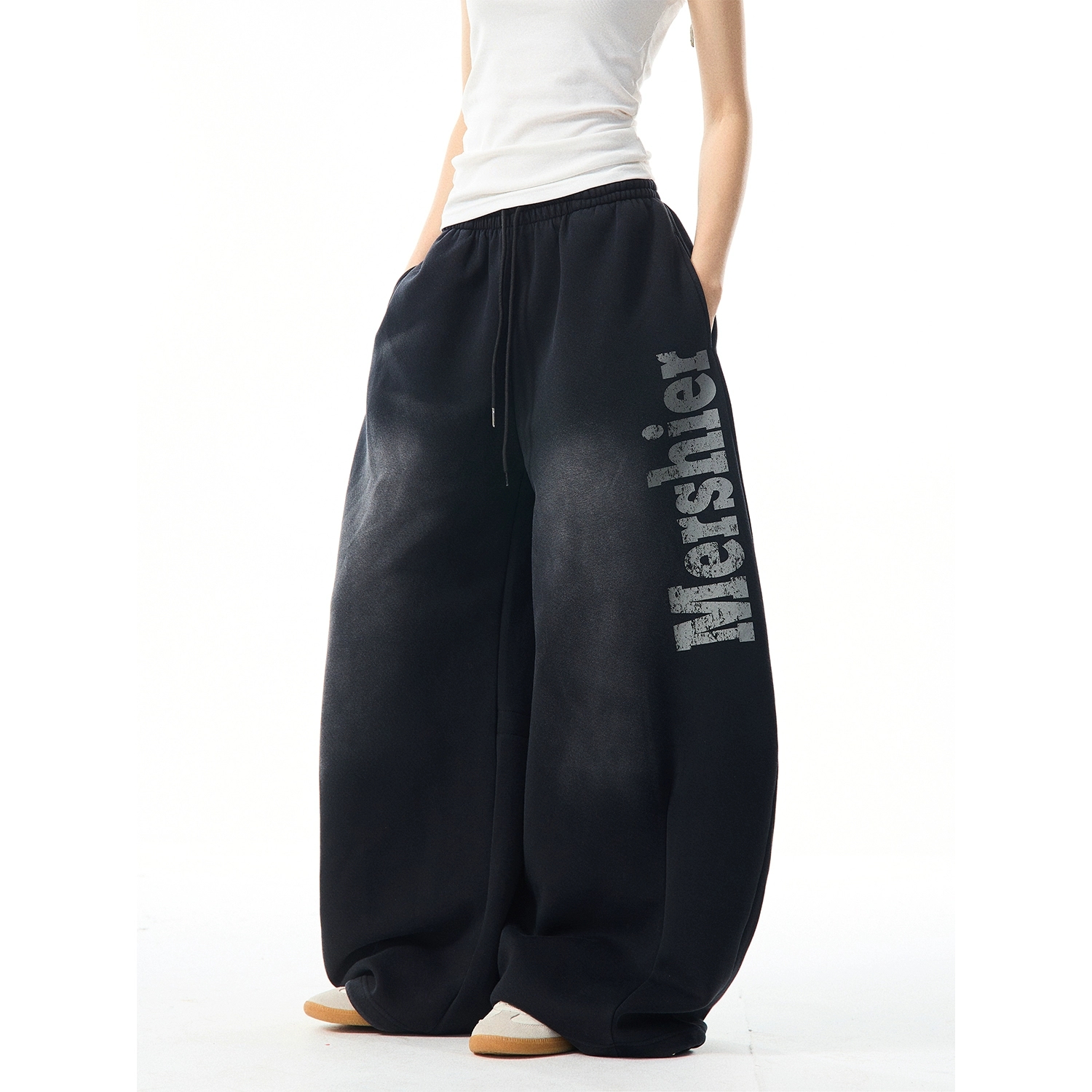 美式复古做旧字母弯刀阔腿卫裤女宽松运动街舞休闲百搭直筒拖地裤