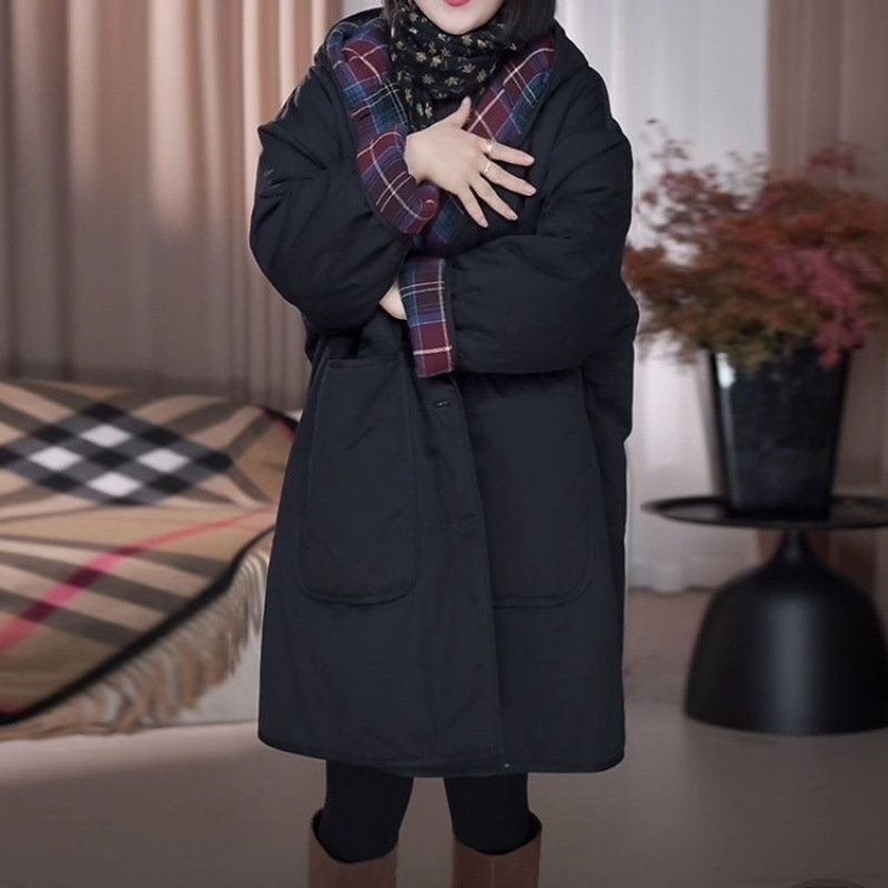 高档中老年妈妈时尚连帽棉服外套女秋冬新款大码遮肉宽松保暖棉衣