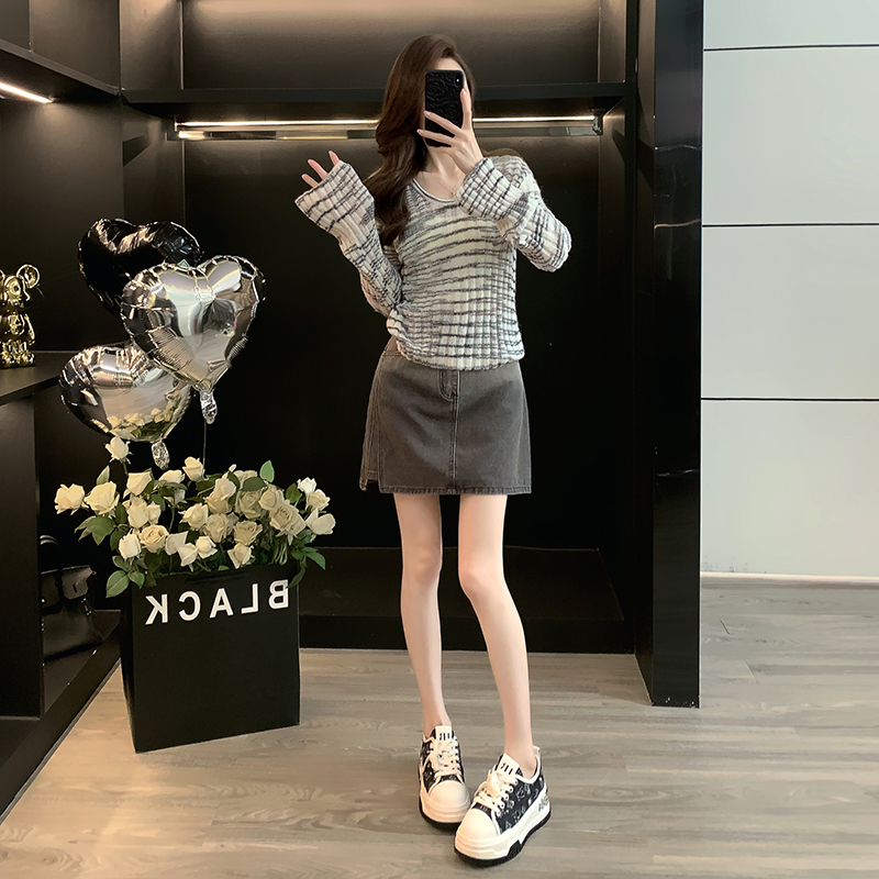 潮流时尚休闲套装女2025秋新款长袖针织上衣牛仔短裙小个子两件套