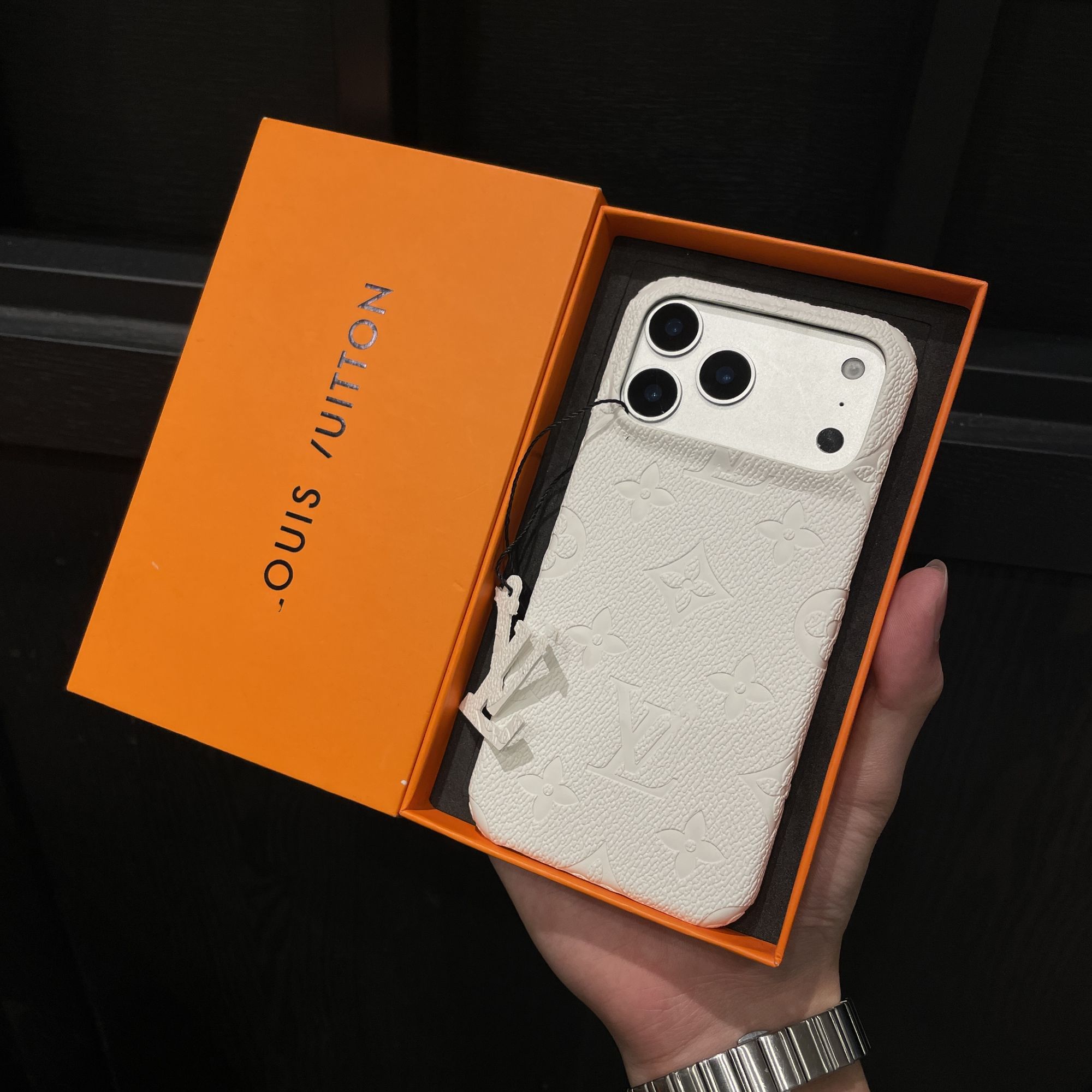 潮牌苹果17promax简约手机壳iPhone16情侣15小众14带挂饰13适用12