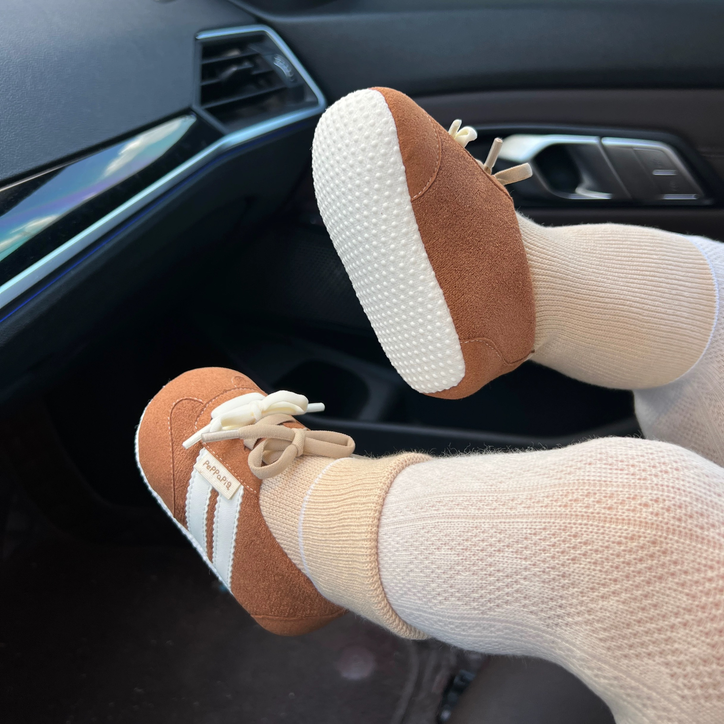 春秋季婴幼儿鞋子0-1岁软底学步男女宝宝步前鞋6-9-12个月防滑3