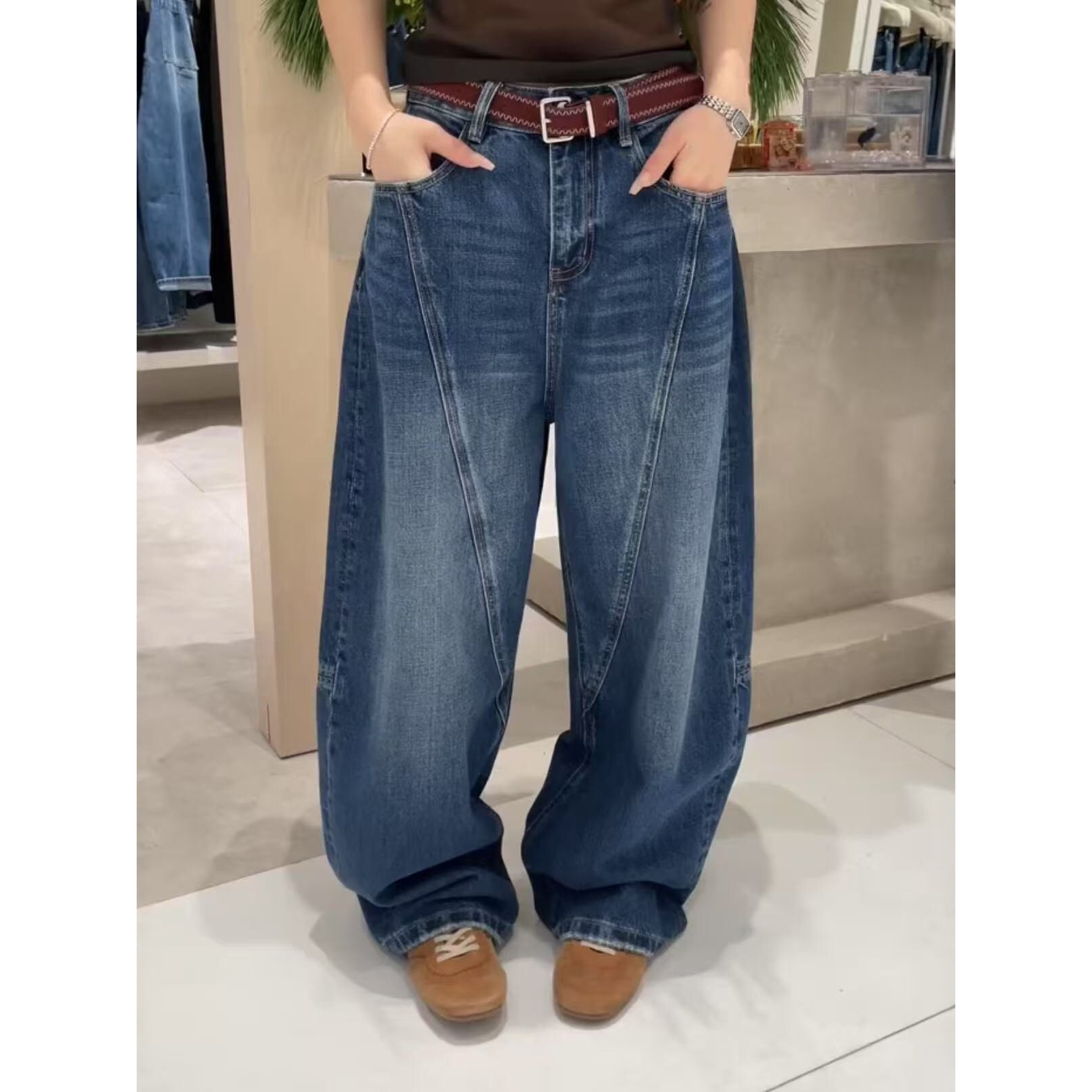 2025秋季牛仔裤弯刀裤设计感拼接宽松休闲阔腿拖地长裤秋装女裤