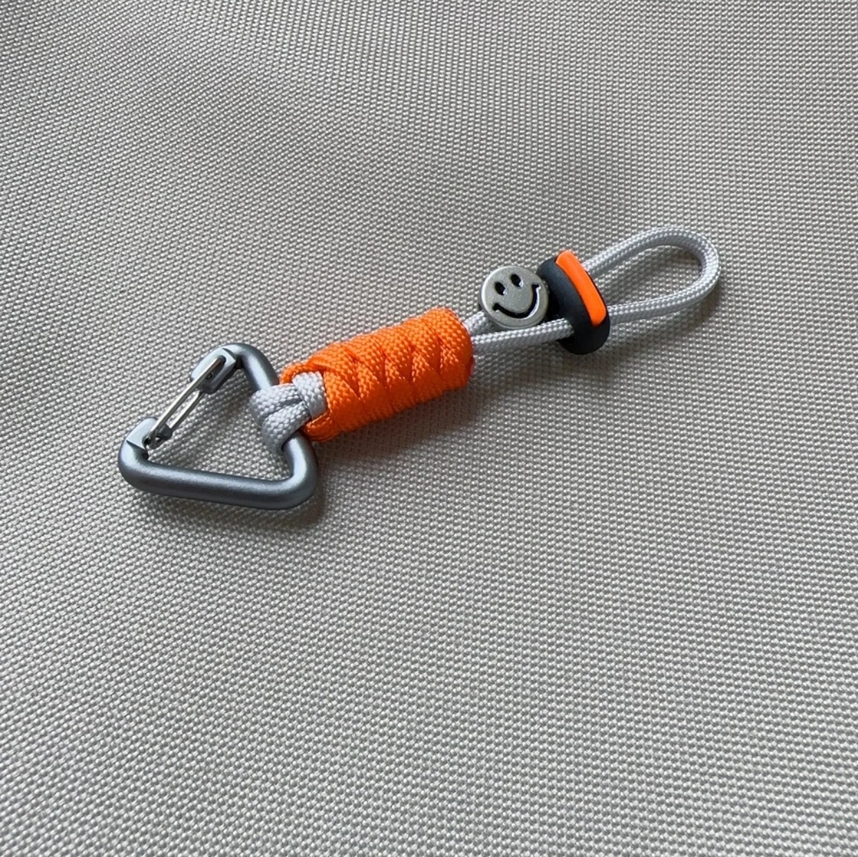 伞绳编制撞色钥匙扣挂绳链包包服饰挂件可爱挂饰汽车edc快挂尾绳