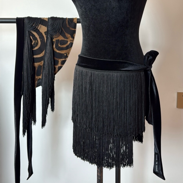 LOYAL舞服 百搭系带双层流苏半身裙 新品拉丁舞服