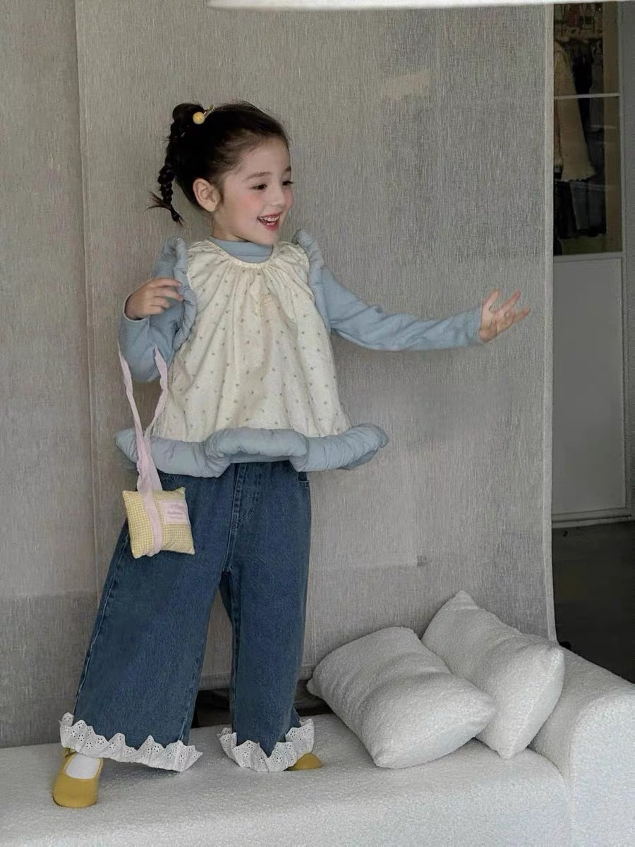 韩版童装女童2025秋季套装女宝宝甜美碎花马甲打底衫蕾丝牛仔裤潮