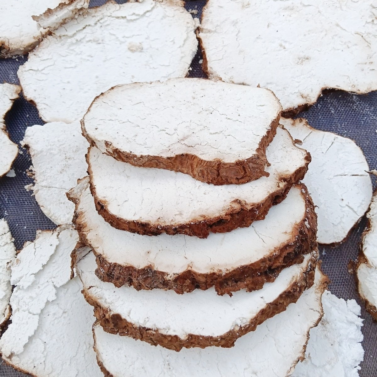 云南正宗带皮茯苓片干片云南产地直发煲汤煮水喝