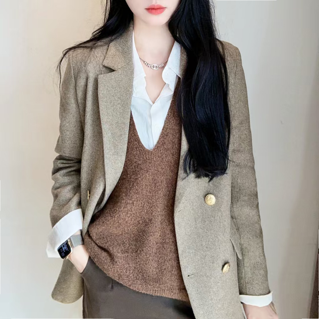 2025秋冬女西装外套羊毛呢子外套宽松高级感西服上衣