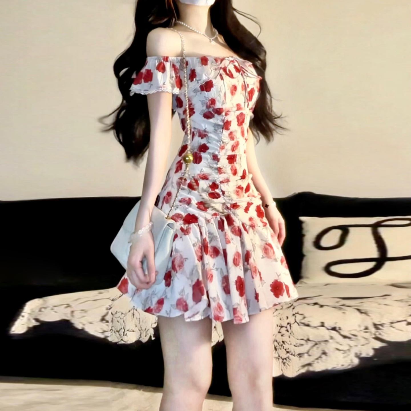 法式小飞袖红色碎花连衣裙子女夏季2026新款海边度假收腰a字短裙