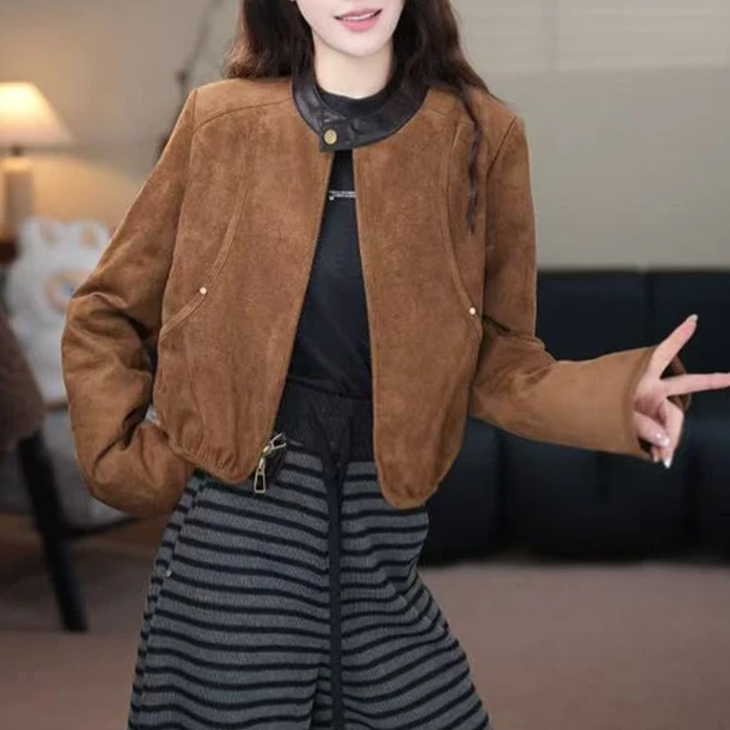 2025新款冬季短款休闲外套拼接细节尽显质感轻松潮流复古风格