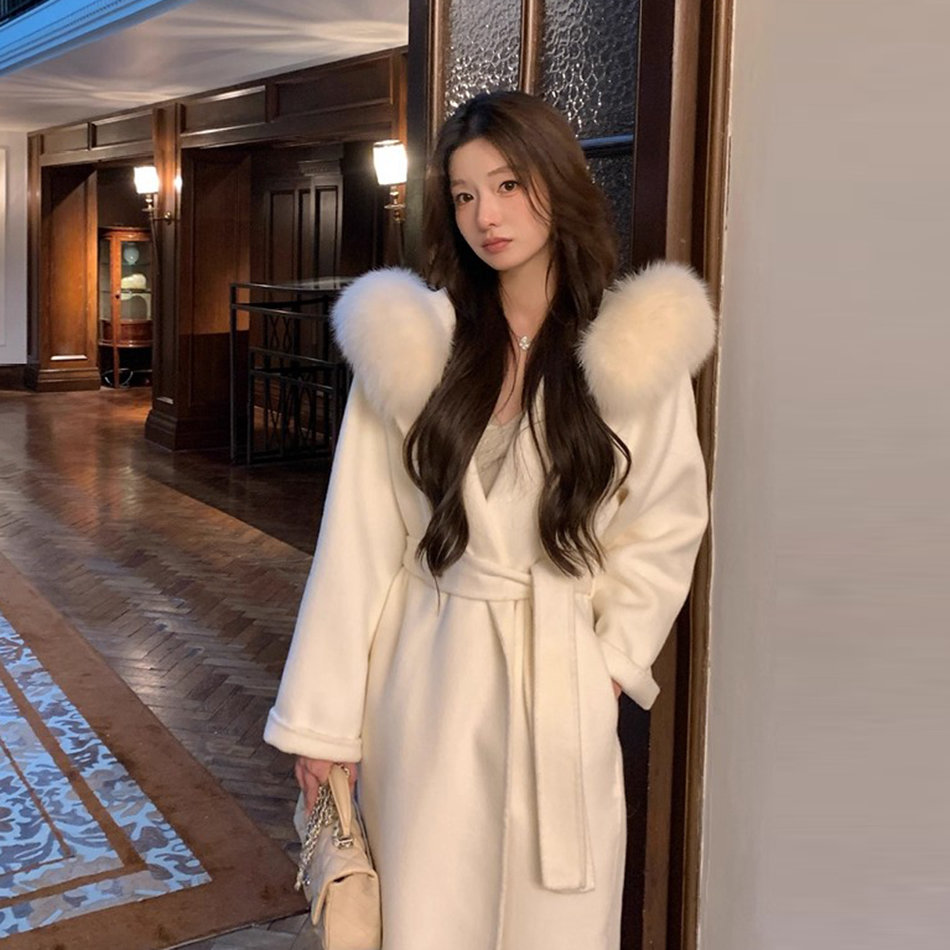 2025秋冬时尚氛围感大毛领双面绒毛呢外套女上档次小个子呢子大衣
