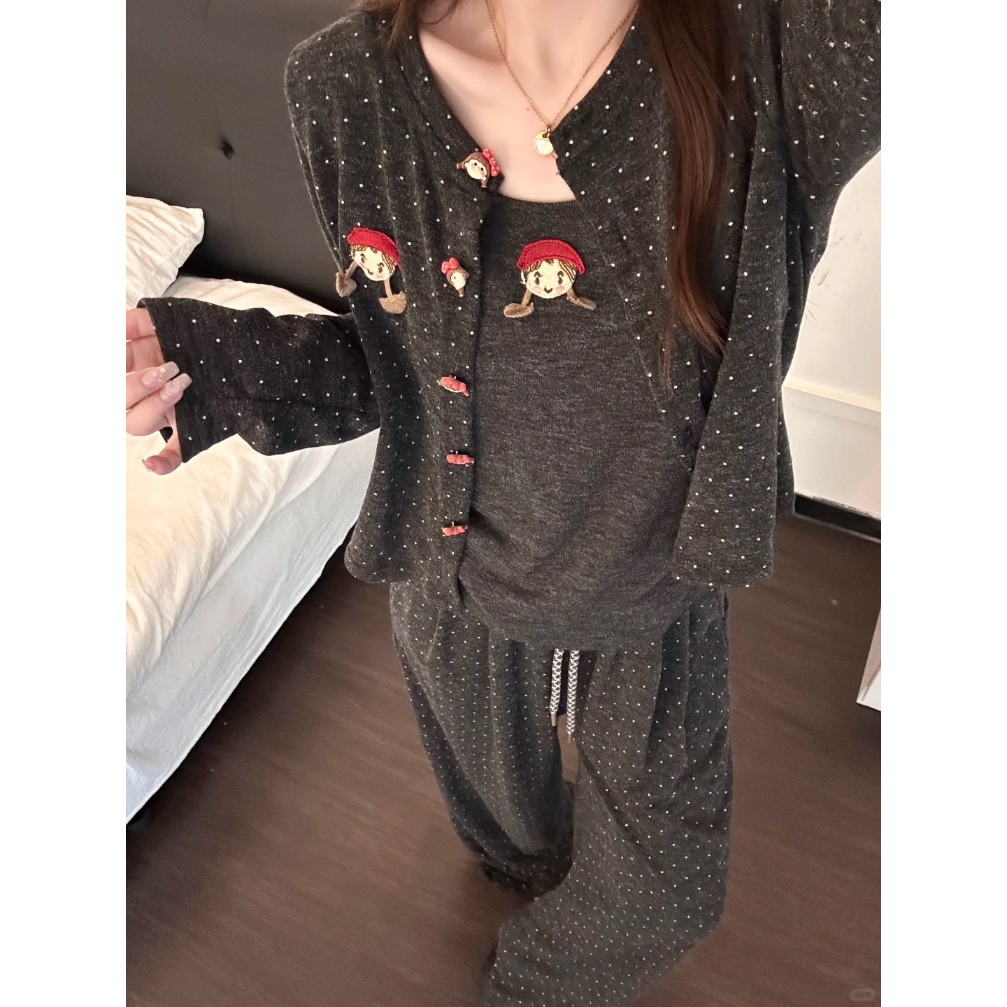 可爱小红帽长袖家居服睡衣女款三件套秋冬长裤波点开衫外套可外穿