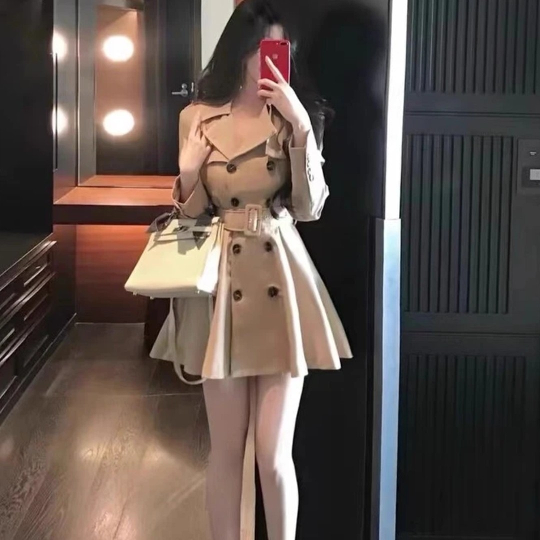 秋叶落畔高级设计感卡其色连衣裙式风衣外套短款显瘦秋双排扣037