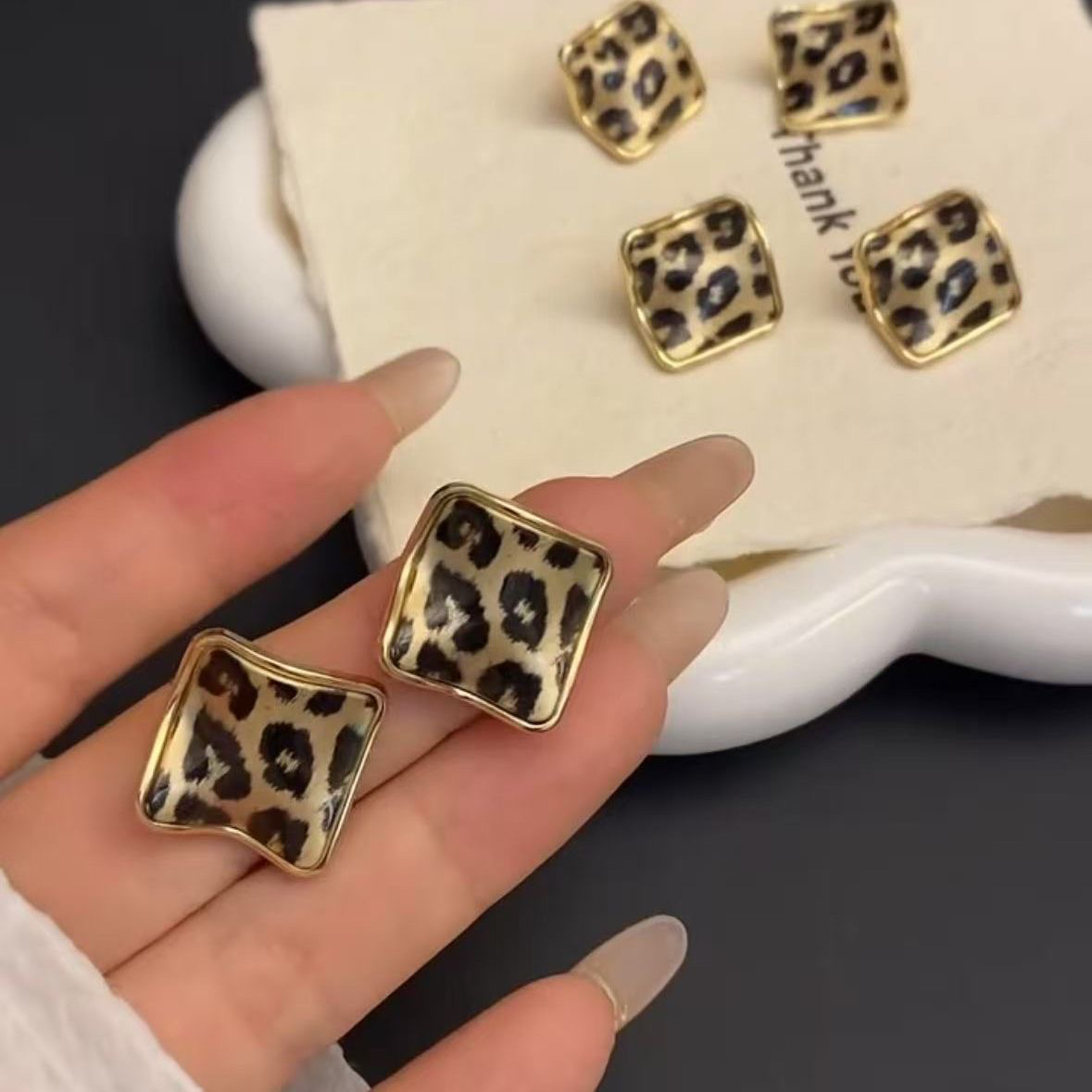 铜合金耳饰 菱形时尚豹纹中古气质个性韩版轻奢耳钉  A04