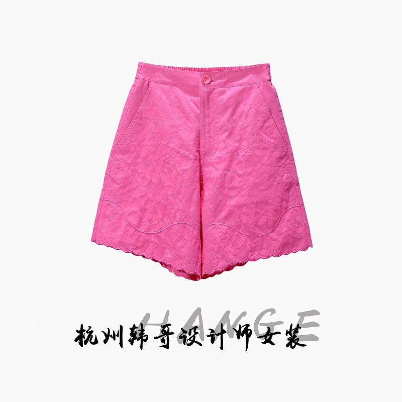 【韩哥女装】2025欧版莲瓣红重工刺绣高克重高腰休闲短裤9677-H3