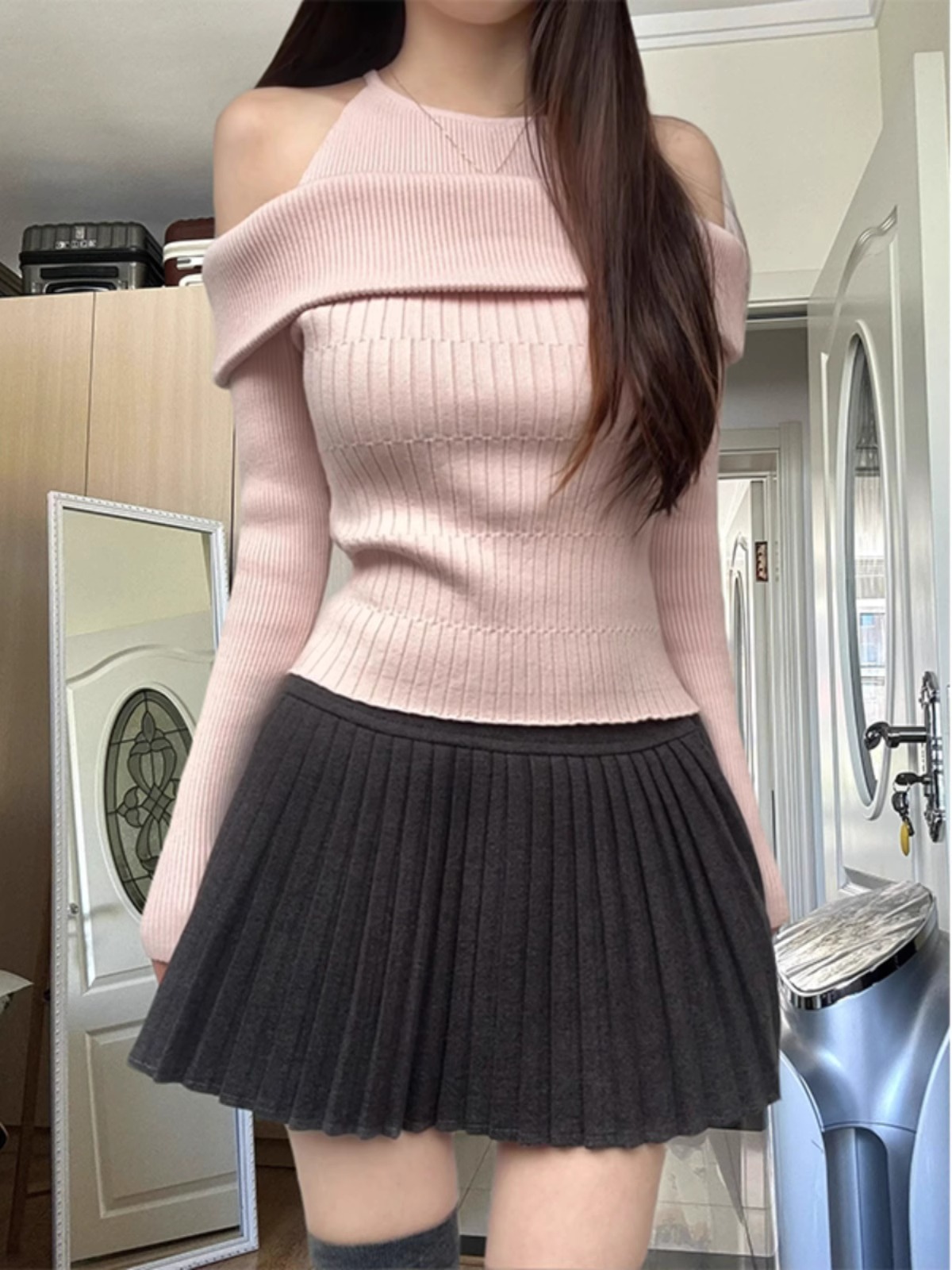 韩系甜辣假两件一字肩针织衫女内搭打底温柔软糯露肩毛衣H9-98