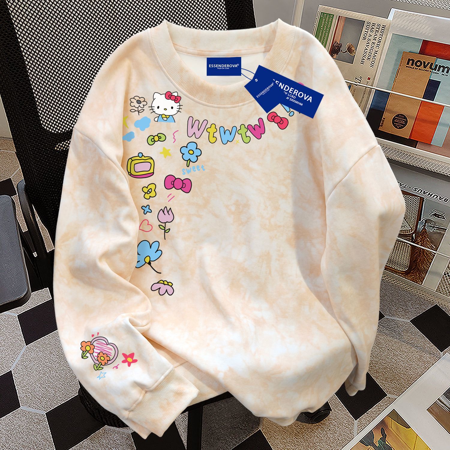 日系可爱卡通ins国潮扎染圆领卫衣女秋冬季加绒加厚宽松显瘦上衣