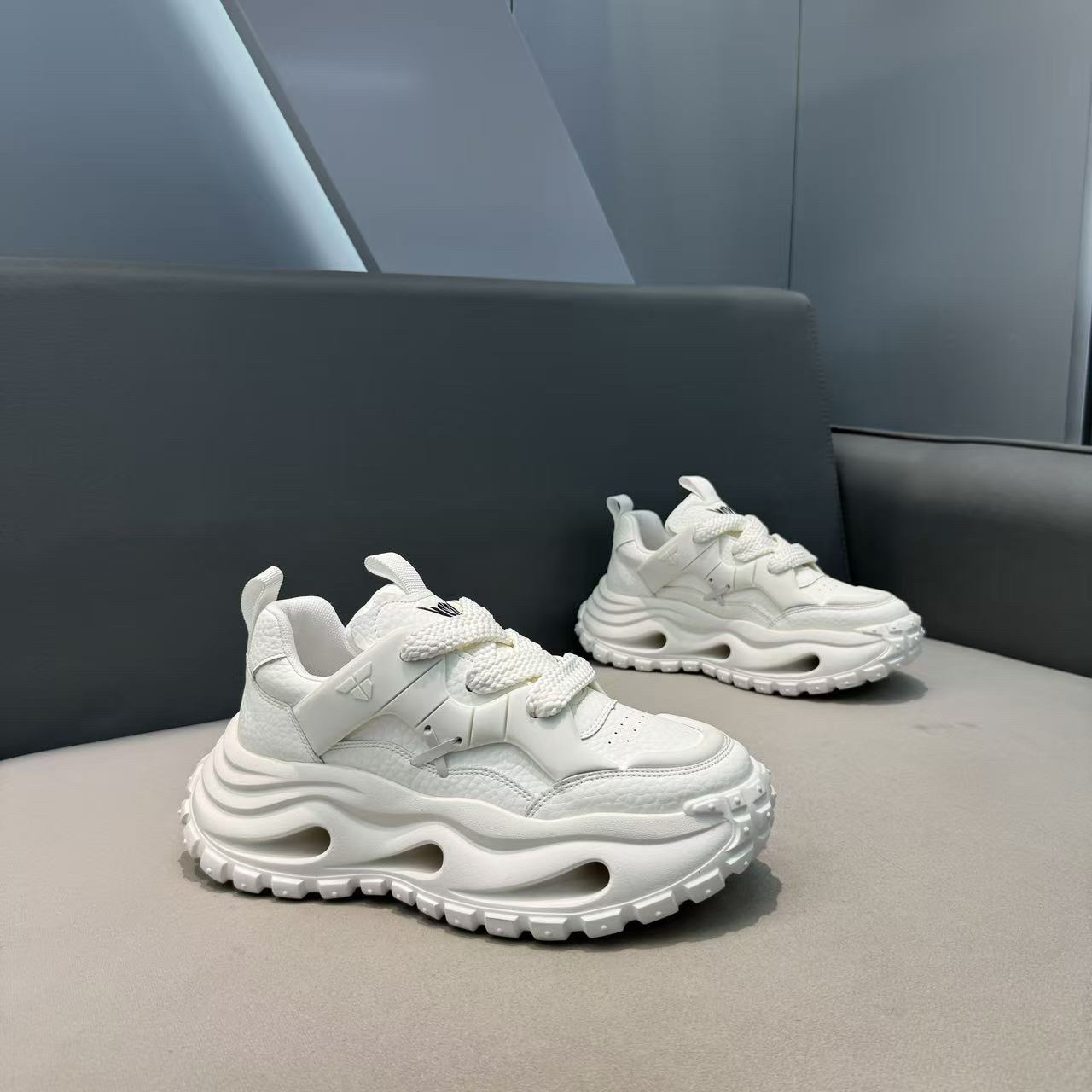 减震时尚休闲鞋增高男鞋百搭时尚轻质老爹鞋潮流