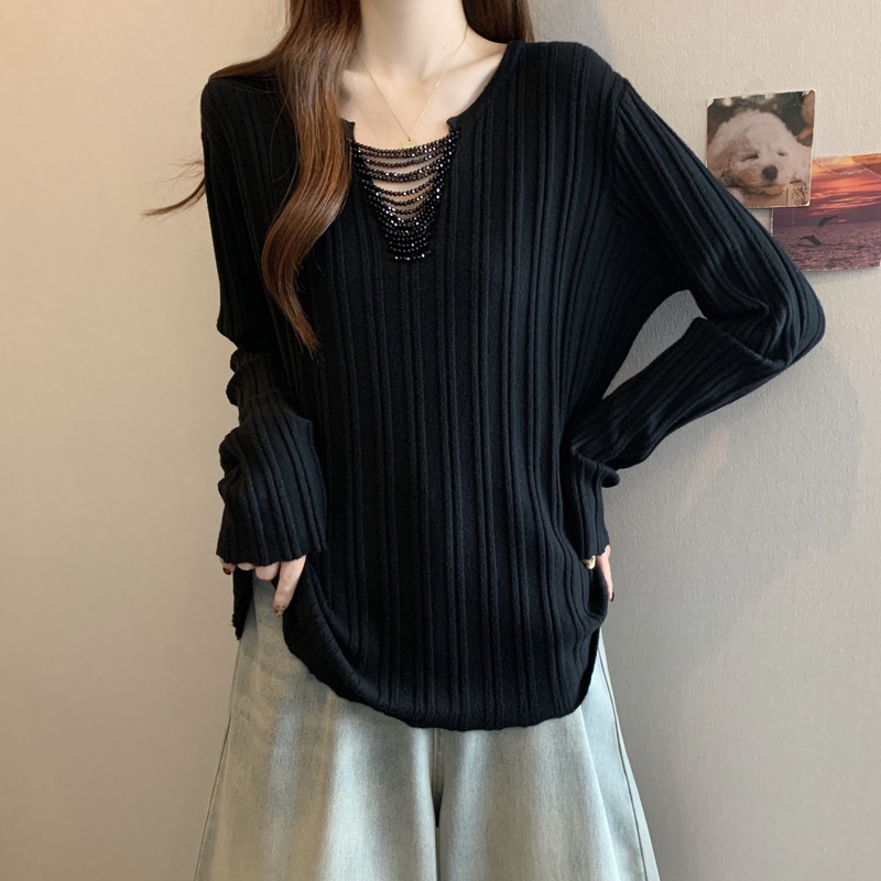 大码女装黑色v领链珠毛衣针织衫女秋冬胖mm中长款宽松长袖打底衫